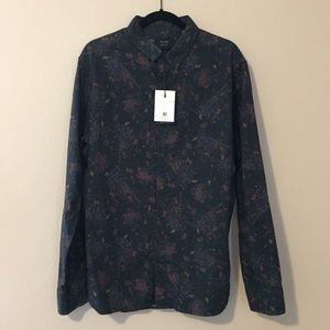 Globe Dion +/+ Collection button up shirt